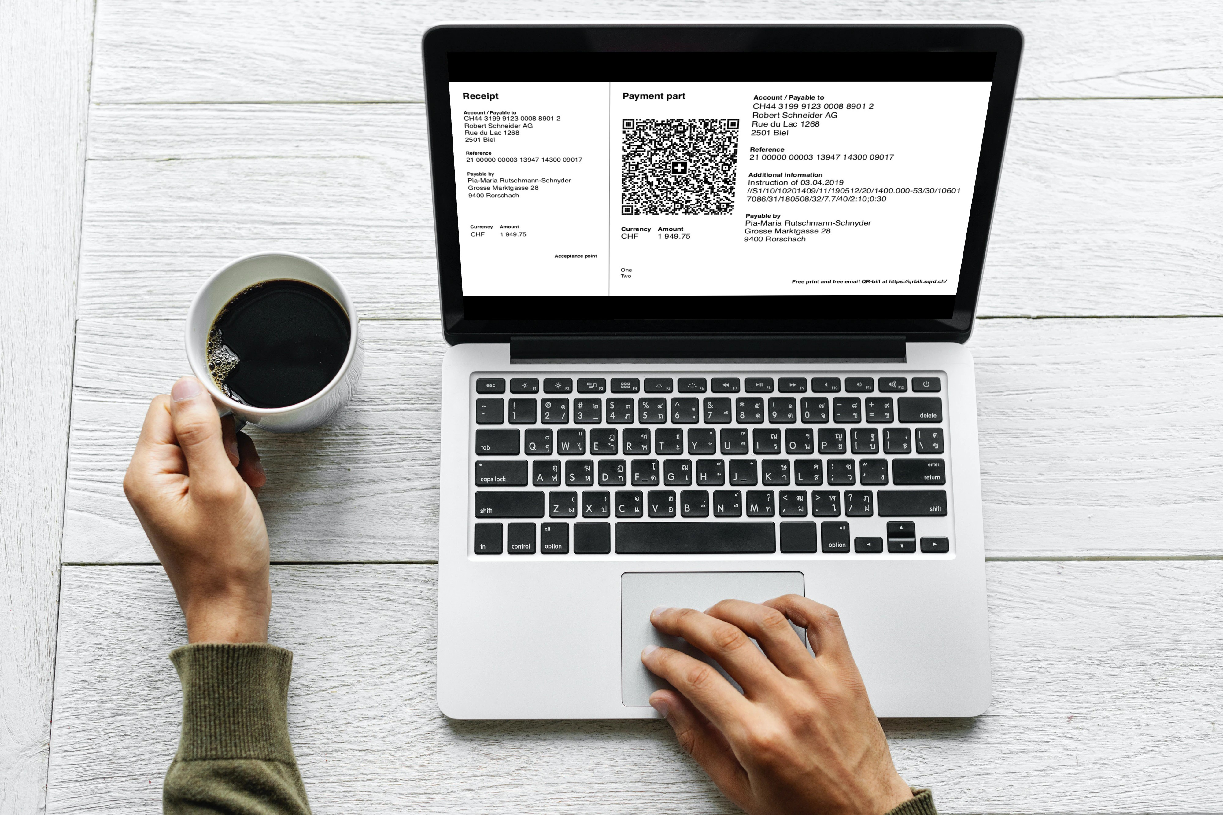 Une QR Facture en prenant le café